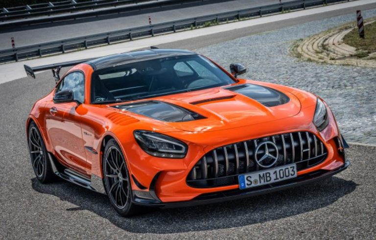 Электромобиль amg gt